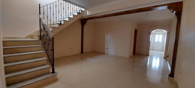 Casa a la venta en La Roda, 166 mt2, 4 habitaciones