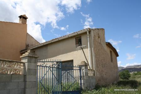 Casa de dos plantas para reformar en la Romana (Alicante), 170 mt2, 4 habitaciones