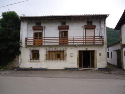 Venta de Casa Individual en Liendo Cantabria 6 Habitaciones, 293 mt2, 6 habitaciones