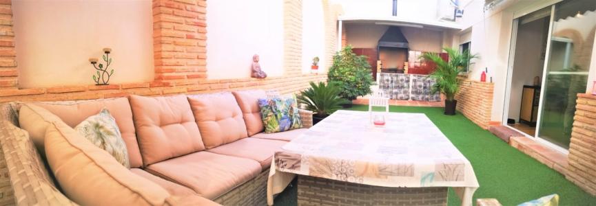 se vende bonita casa con terraza junto a Murcia Capital, 124 mt2