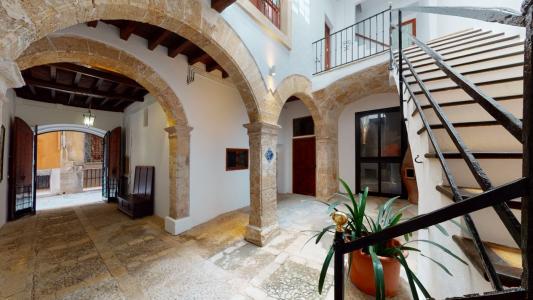 Mallorca, Palma, centro histórico, casco antiguo, se vende palacio episcopal, 621 mt2, 7 habitaciones