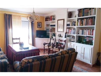Casa en Venta en Paterna, 5 habitaciones