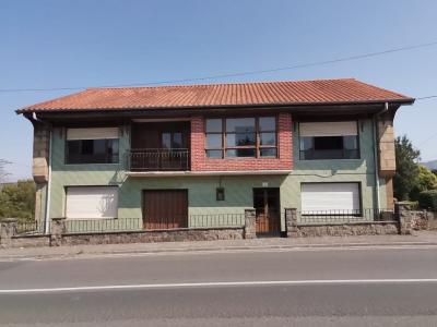 Casa de piedra independiente  JUNTO AL PARQUE DE CABARCENO, 348 mt2, 5 habitaciones