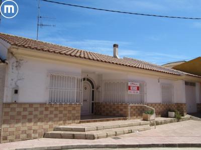 Casa en Planta Baja, 318 mt2, 2 habitaciones
