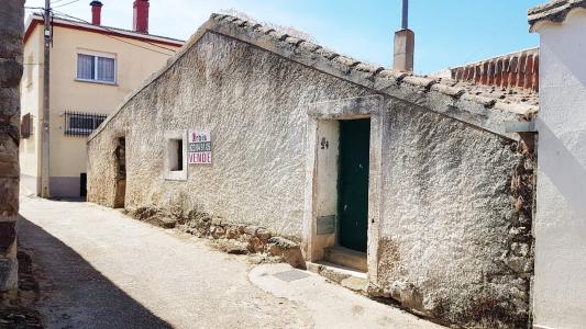 Urbis te ofrece una casa en San Pedro de Rozados, Salamanca., 83 mt2, 3 habitaciones