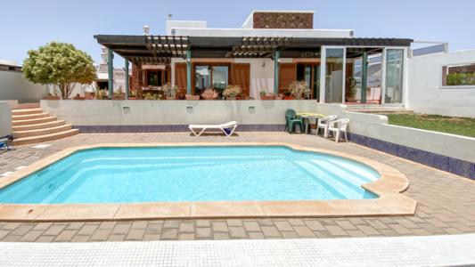 4 Bedrooms - Villa - Lanzarote - For Sale, 420 mt2, 4 habitaciones
