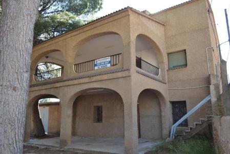 Casa de pueblo en venta en camino de Sierra Tobarra, 512 mt2, 11 habitaciones