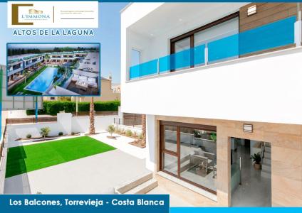 Casa nueva con 3 dormitorios. Complejo con piscina a 1500 metros de las playas de Torrevieja, 139 mt2, 3 habitaciones