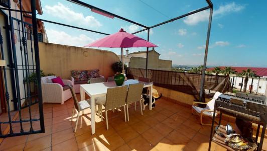 Preciosa casa en Villafranca con terraza solarium y plaza de aparcamiento, 169 mt2, 3 habitaciones