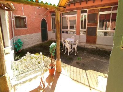 ¡¡¡Espectacular bajada de precio!!! Casa de pueblo actualizada para entrar a vivir a 15 min de León, 175 mt2, 5 habitaciones