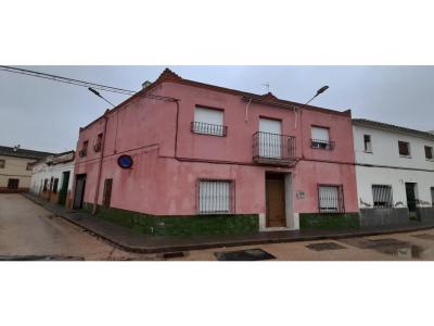Se vende casa en Villarrobledo Travesía Tesoro, 300 mt2, 5 habitaciones