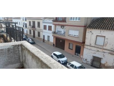 se vende casa en Villarrobledo en Calle Virgen 17, 4 habitaciones