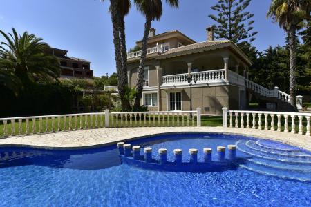 Chalet 7 bedrooms  for sale in Orihuela Costa, Spain for 0  - listing #1274806, 500 mt2
