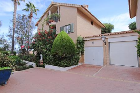 Precioso chalet en urbanización en Cabo de las Huertas, Alicante, 272 mt2, 5 habitaciones