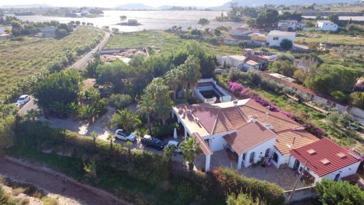 Chalet con 2 viviendas en Alicante en La Cañada del Fenollar, 420 mt2, 4 habitaciones