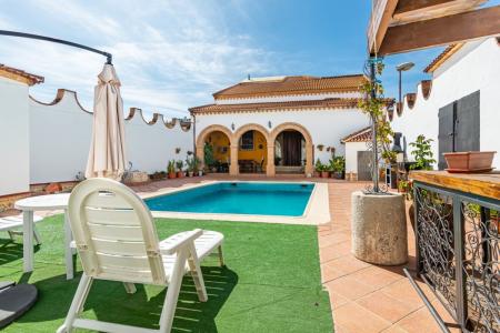 Precioso Chalet en Alameda/Antequera con piscina, 482 mt2, 5 habitaciones