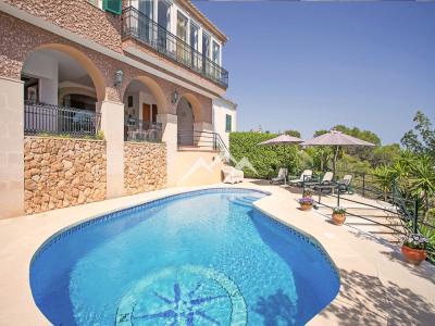 Hermosa Villa con vistas al mar en Santa Ponsa, 395 mt2, 4 habitaciones