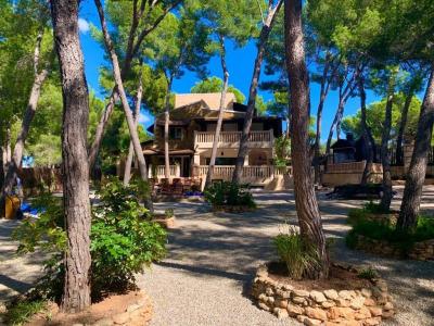 Bonito Chalet en Cala Vinyes para entrar a vivir ,cerca de la Cala, 410 mt2, 4 habitaciones