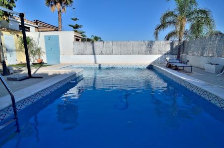 Chalet pareado con piscina en parcela 410 m2 en Villa De La Plata (Esparragal), 170 mt2, 4 habitaciones