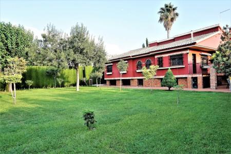 Chalé independiente en venta en  Monachil, Granada, 400 mt2, 6 habitaciones