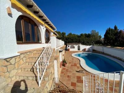 Villa de 4 dormitorios en Moraira, Costa Blanca, con piscina privada y vistas al mar, a solo 950 m de la playa., 264 mt2, 4 habitaciones