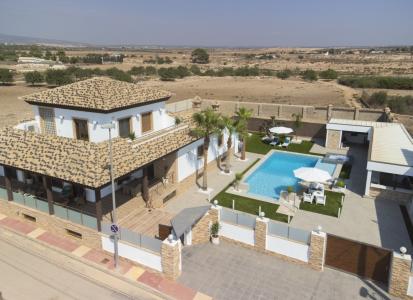 Chalet 4 bedrooms  for sale in Murcia, Spain for 0  - listing #1292614, 530 mt2