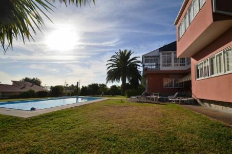 Chalé con piscina y vistas al mar a pocos metros de la playa de Perbes, 328 mt2, 6 habitaciones