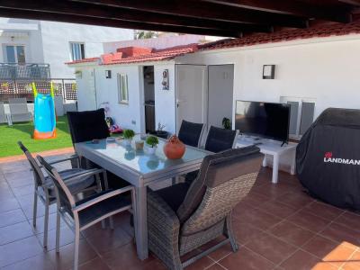 Vivienda en venta a escasos metros de la playa de Rincón de la Victoria (Málaga), 225 mt2, 4 habitaciones