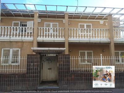 SE VENDE CHALET CON MAS DE 500 MTS PARA REFORMAR!!, 700 mt2, 10 habitaciones