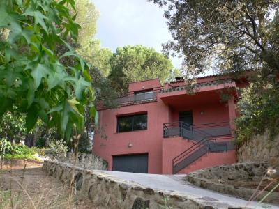 Chalet en San Ramón diseño moderno , entrar a vivir, 360 mt2, 5 habitaciones