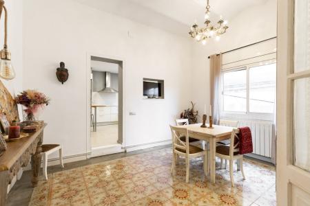 Casa con encanto en Plaza del Ayuntamiento de Sant Boi de Llobregat, 314 mt2, 5 habitaciones