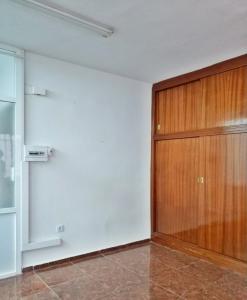 Despacho en venta en Núcleo Urbano, 140 mt2, 1 habitaciones