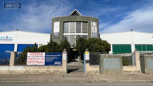 Se vende edificio de oficinas en el poligono de Miralcampo, Azuqueca de Henares (Guadalajara)., 411 mt2