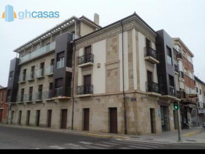 Edificio Hotel en venta en Medina de Rioseco, Valladolid, 1644 mt2, 17 habitaciones