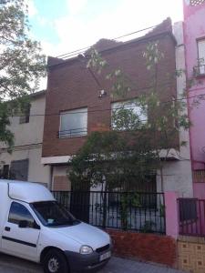 EDIFICIO COMUNICADO CON CASA  EN REQUENA UNA OPORTUNIDAD UNICA, 550 mt2, 10 habitaciones