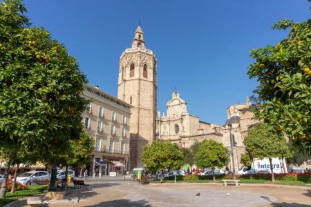 EDIFICIO EN EL CENTRO, JUNTO PLAZA AYUNTAMIENTO, CON LICENCIA TURISTICA, 818 mt2, 10 habitaciones