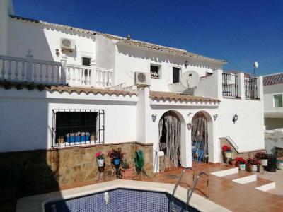 Preciosa casa de campo a una hora de Malaga; Granada, Cordoba, 219 mt2, 3 habitaciones