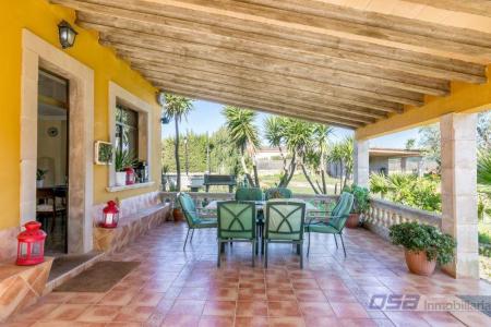 SE VENDE ÚNICA E INCREÍBLE FINCA RÚSTICA CON PISCINA EN LLUCMAJOR, 380 mt2, 5 habitaciones