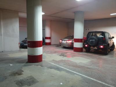 Almacen destinado a Parking  para 7 plazas Junto recogidas, 213 mt2