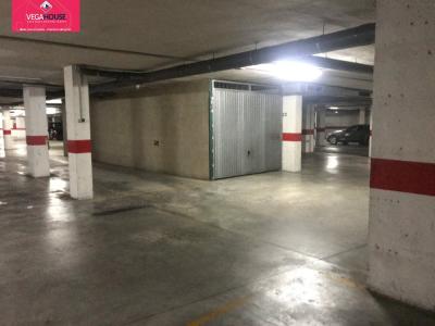 Dos plazas de Garaje-trastero cerradas de forma diáfana, 25 mt2