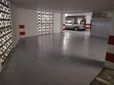 Local en venta con 3 plazas de garaje en la zona Ensanche de Alcoy - Parking Colón, 60 mt2