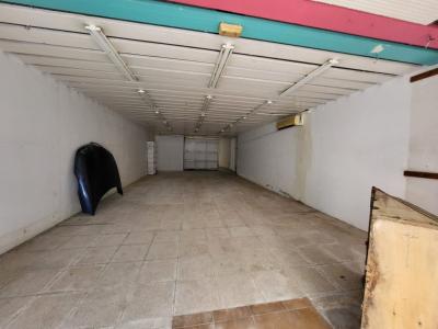 Local comercial en el centro de Algeciras, 140 mt2