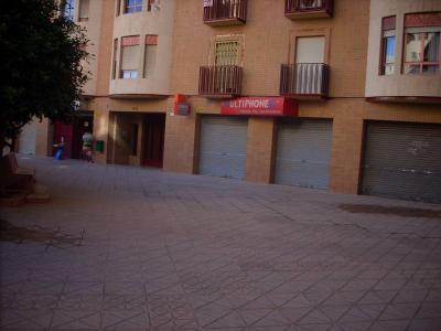 SE VENDE O ALQUILA LOCAL COMERCIAL FRENTE HOSPÌTAL DE ALICANTE , A/A , REFORMADO, 70 mt2