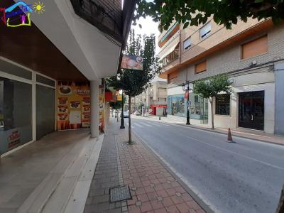 LOCAL COMERCIAL EN VENTA EN ARCHENA-CENTRO-, 378 mt2