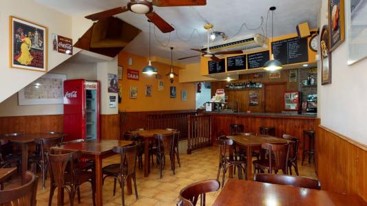 Acogedor Bar enfrente del Ayuntamiento de Calviá, 154 mt2