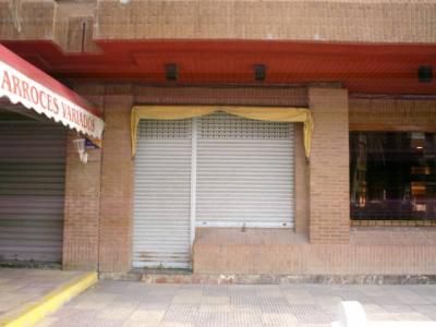 BAJO COMERCIAL EN ZONA FARO, 44 mt2