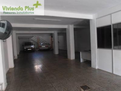 En Venta y Alquiler Local Comercial en Zona Carrus en Elche