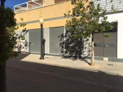 SE VENDE O SE ALQUILA LOCAL COMERCIAL, 150 mt2