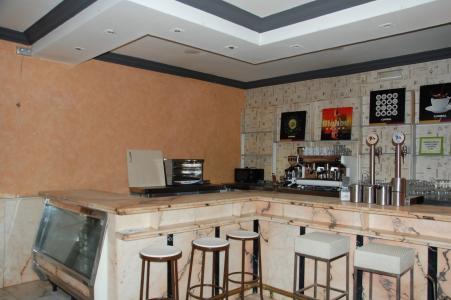 Local en venta en Zaidín con licencia de café bar, 46 mt2