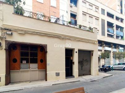 LOCAL COMERCIAL EN CAPPONT, 177 mt2